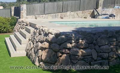 Construcción Piscinas de Obra de Gresite Ávila