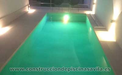 Construcción Piscinas de Obra de Porcelánico Ávila